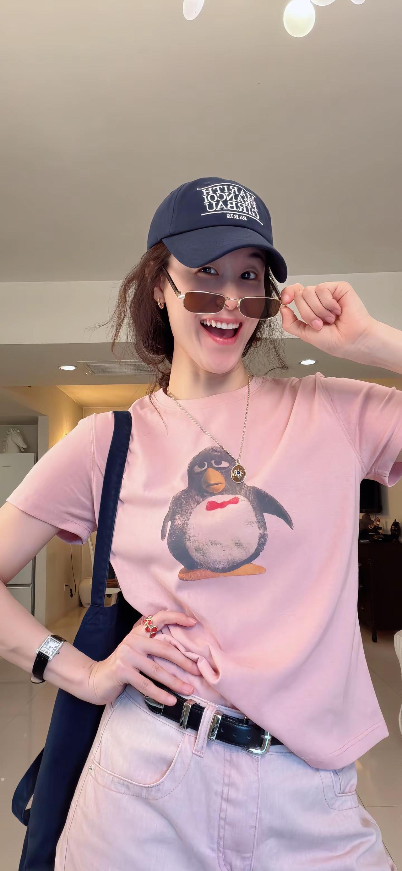 简单穿搭，自在生活～下午2:00不见不散穿搭是为了取悦自己 开春搭配 好看的穿搭