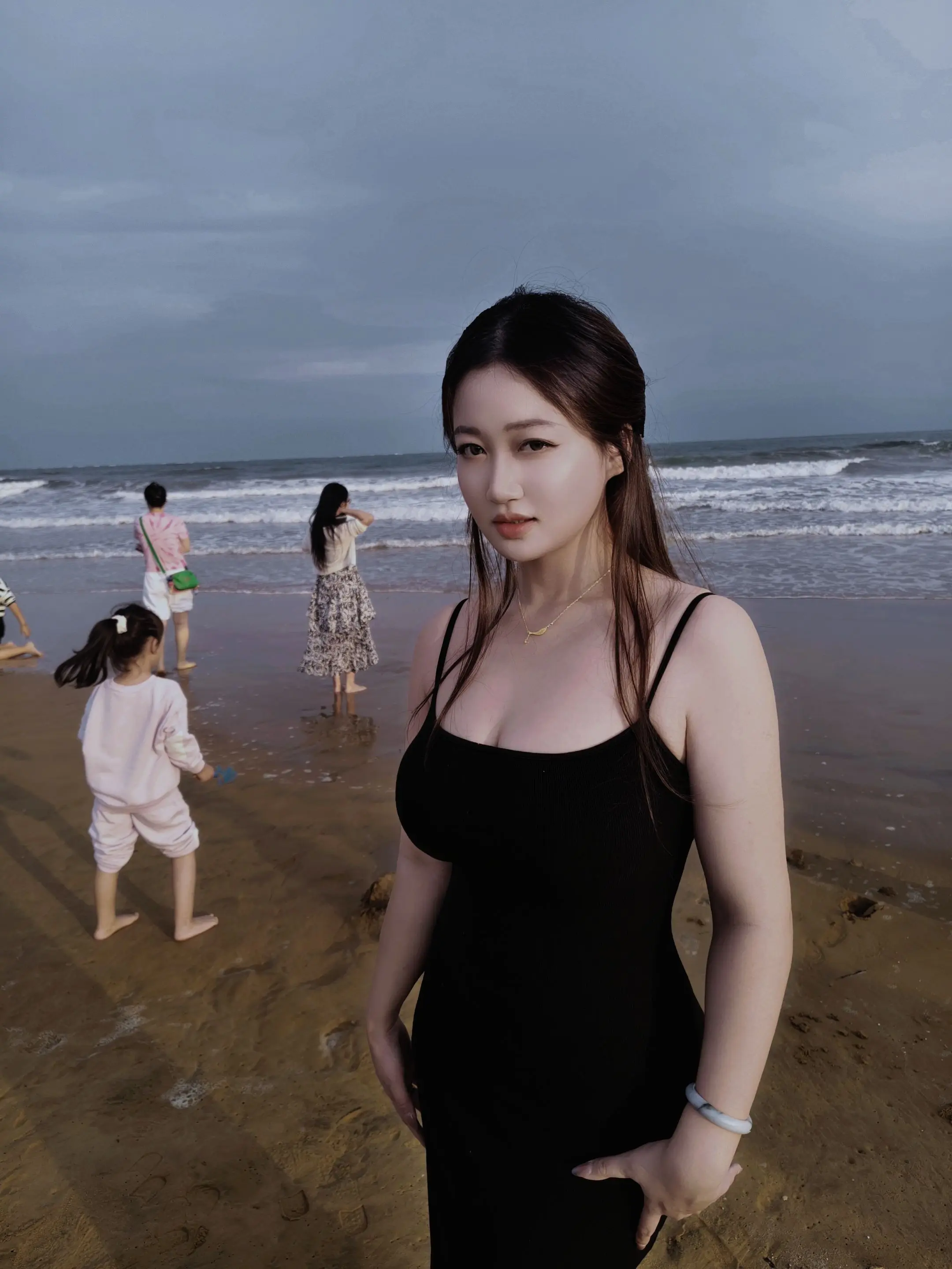 你说人生艳丽 我没有异议 拥有什么就享受什么