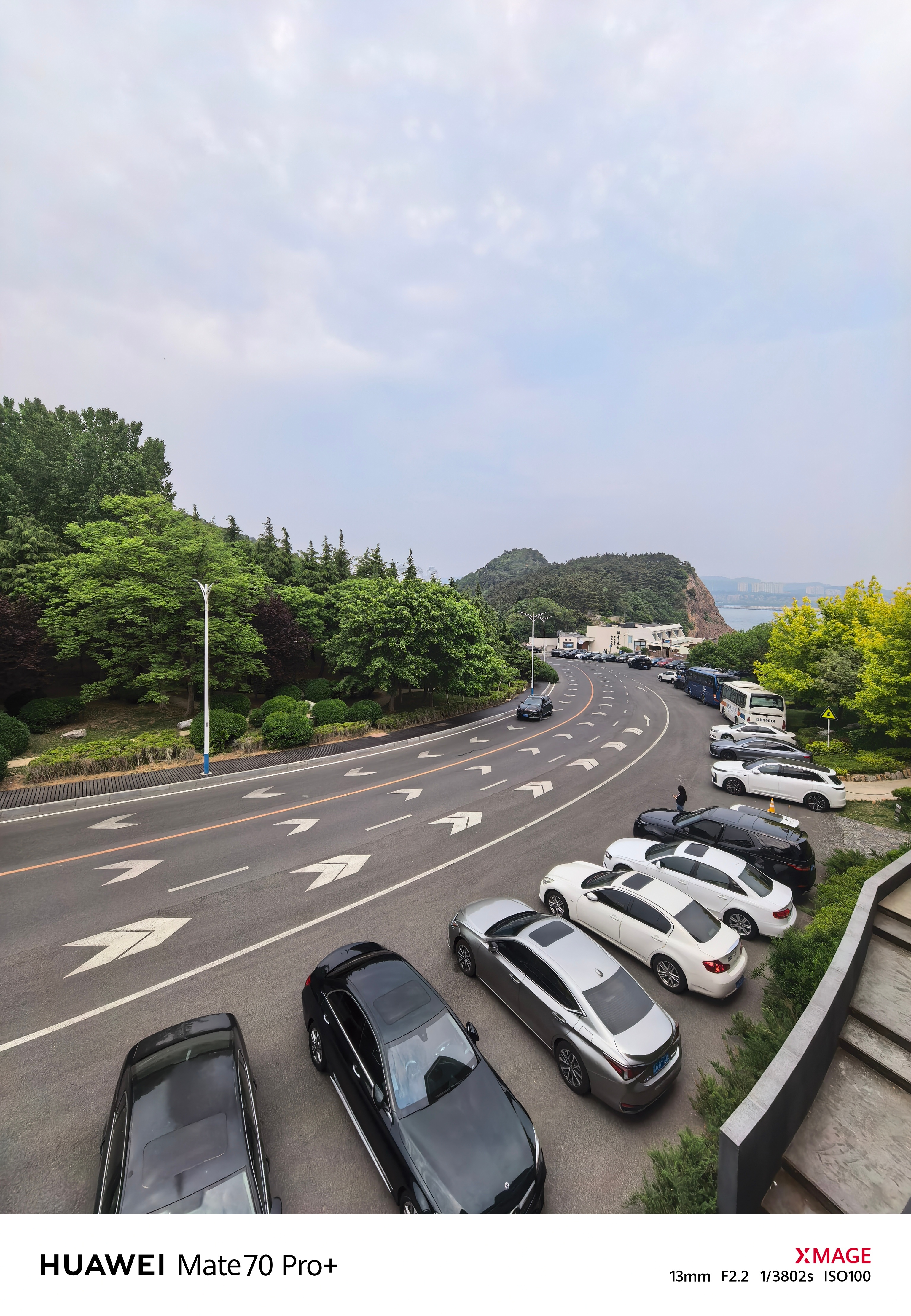 换个地方工作一会儿大连环境夏天秋初还可以有山有海，也比较干净  ​​​