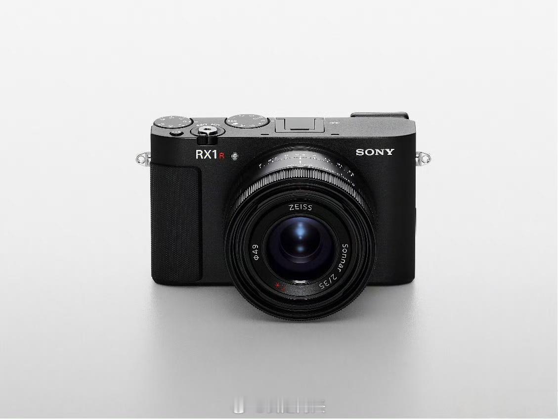 索尼RX1R III 发布，价格33,999元6100万像素，蔡司Sonnar 