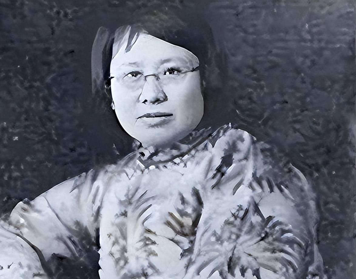 [太阳]1959年，68岁的陈璧君病死狱中，临终写下一封遗书，让子女回国报答人民