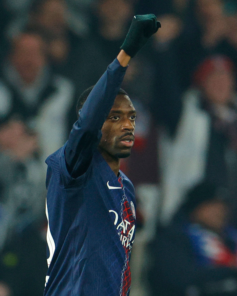 法国球迷俱乐部  上演了梅开二度的登贝莱表示：“我们都知道，这对所有巴黎球迷来说