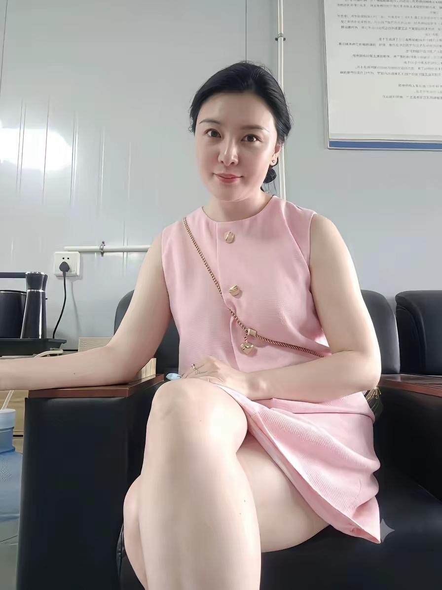 这朝九晚五工作，上的我发恶心，实在无聊啊，
