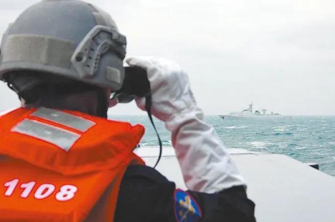 面对共军实弹演训压境 国军证实以火控雷达实施“防御性示警”

大陆「正义使命-2