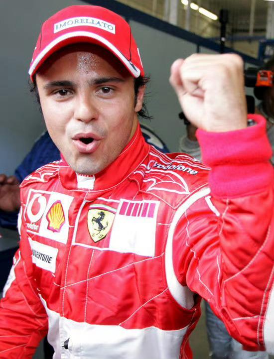 F1冠军马萨盛赞中国超跑中国法拉利第一人想拥有国产超跑千匹动力加持，性能对标千万