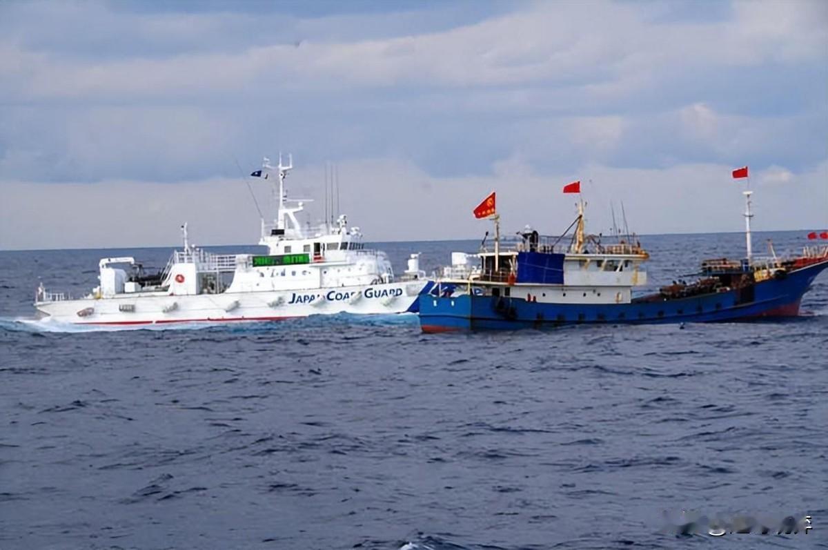 此次回应体现三层原则：对内强调守法作业，守住行为底线；对外坚定护民维权，捍卫公民