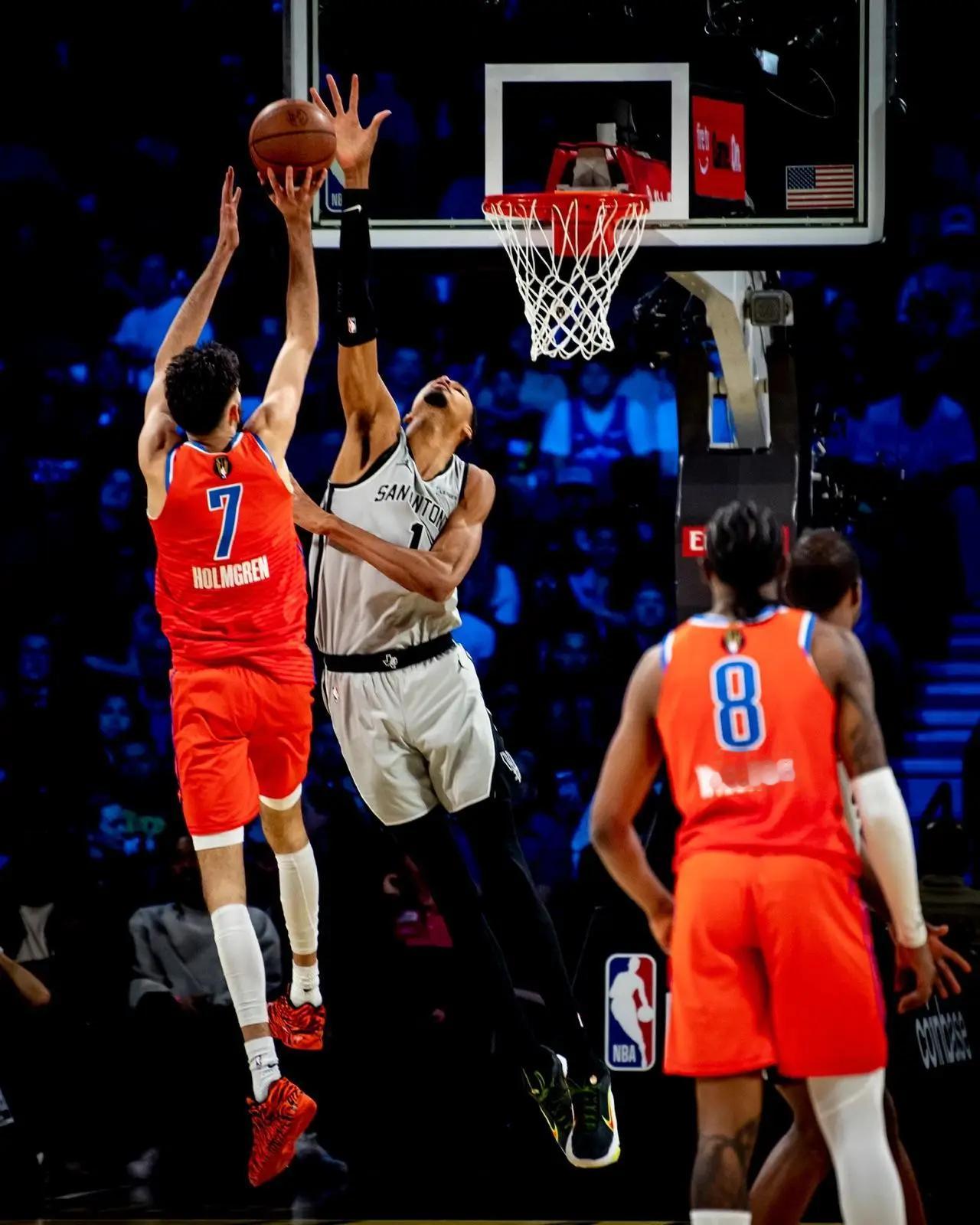 文班亚马这静态天赋好的夸张！文班亚马全网热点共创计划体育共创官