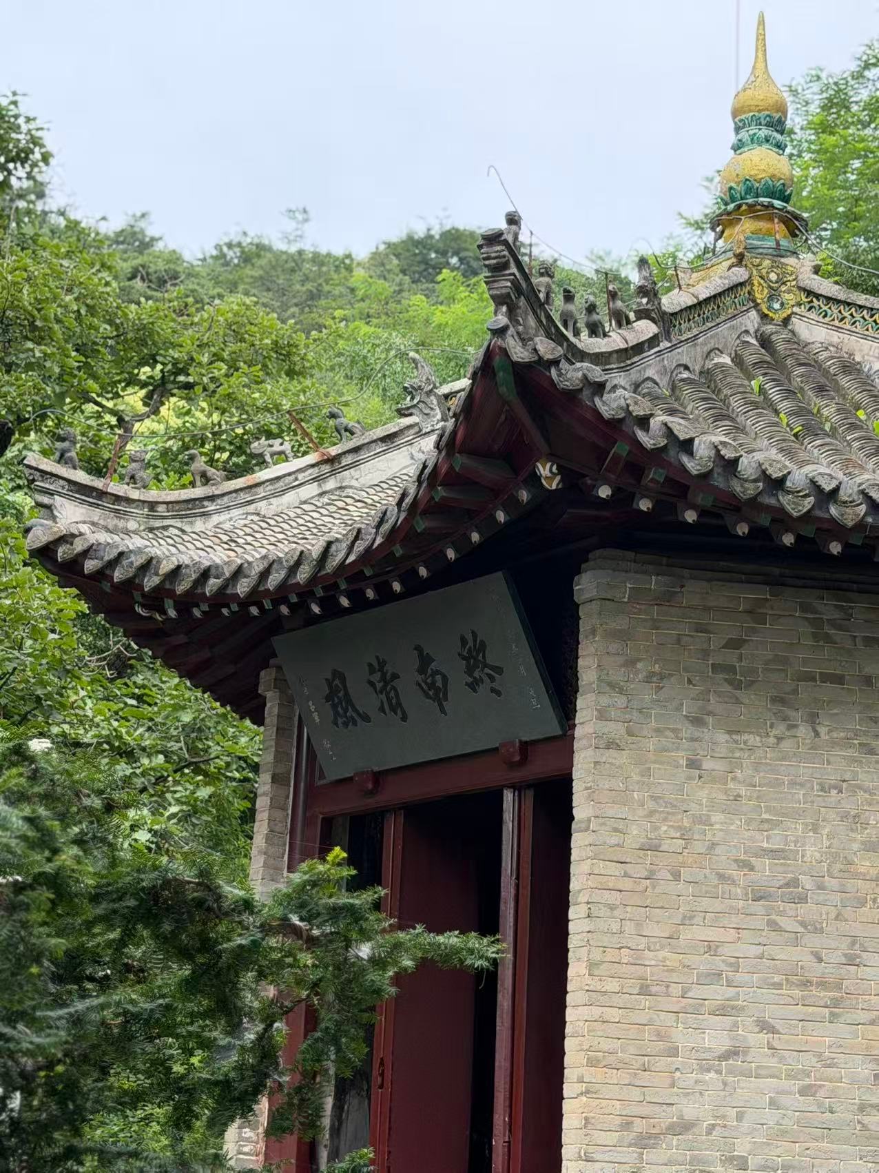 盛夏深度漫游辽宁铁刹山 三伏天最舒服的山野之旅，藏在辽宁铁刹山！得天独厚的山林气