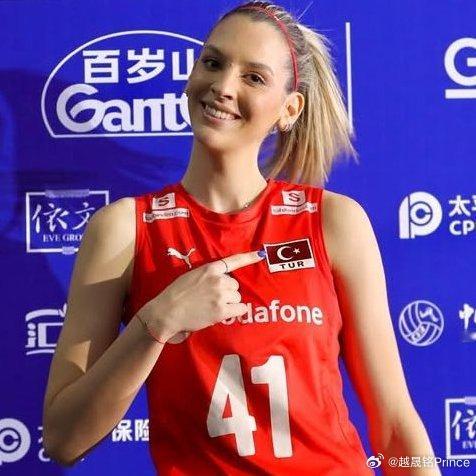 排球 ——与其他攻手相比，你的技术风格、接球方式乃至整体打法都显得独树一帜。这种