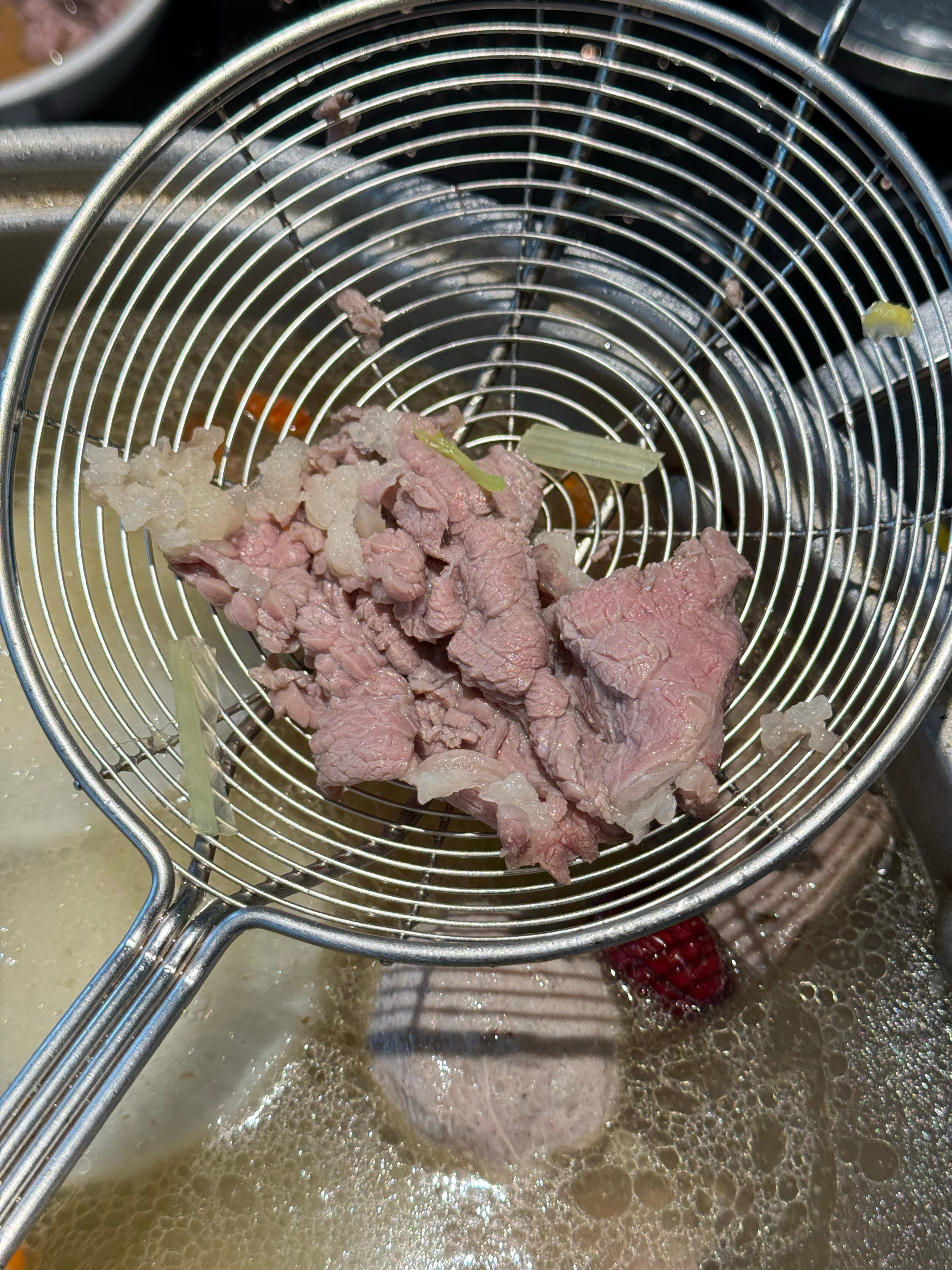 你们晚上吃什么？爱泼斯坦档案太吓人了，吃点肉压压惊