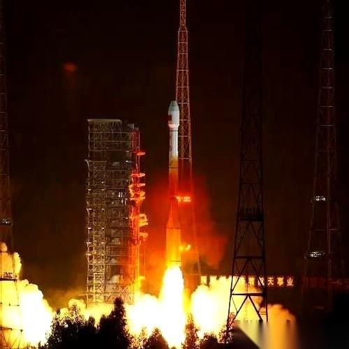 聊聊2015年那次长征火箭发射，一次堪称“赌博”的发射。
火箭升空，所有人盯着屏