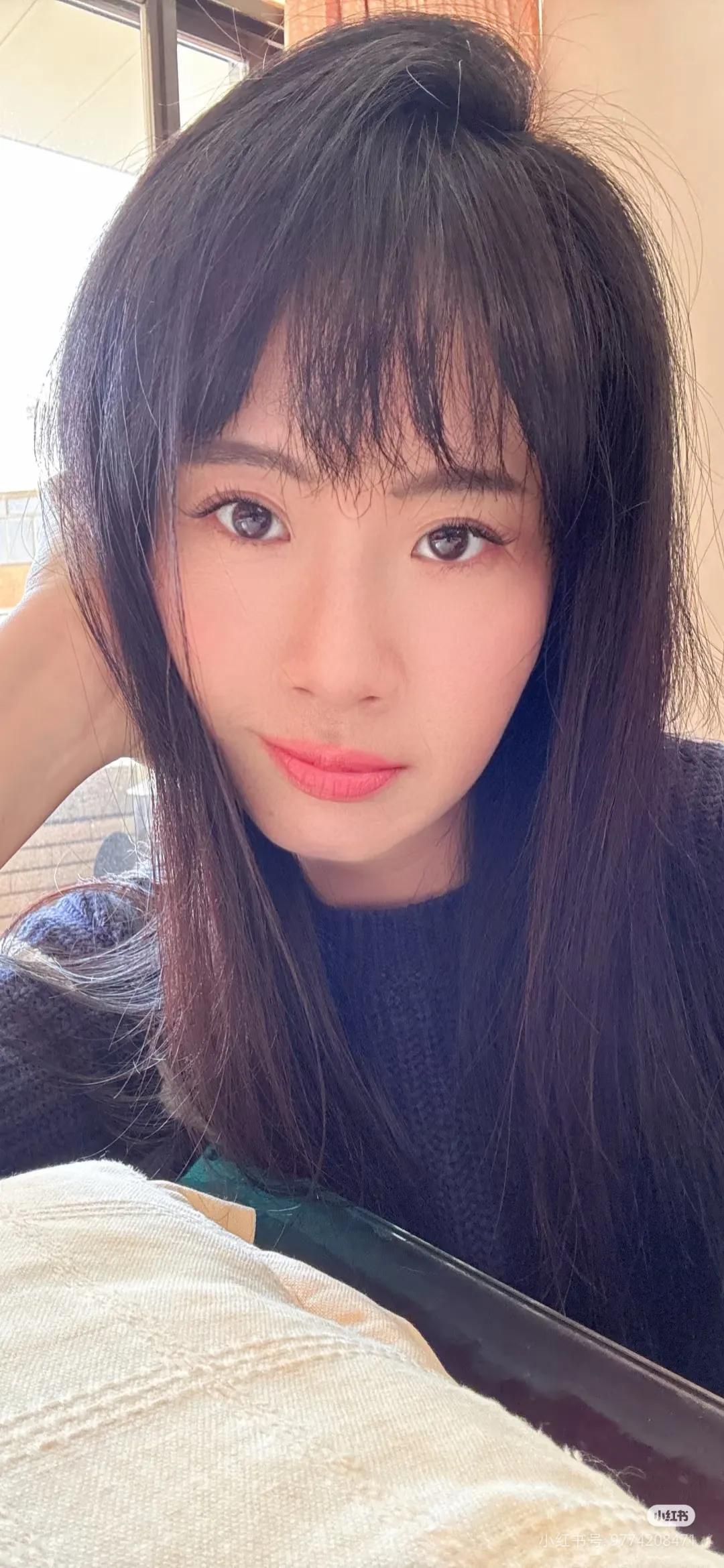 话说台湾近几年就推出了许多颜值和气质都相当不错的新晋博主，而Trisher就是其
