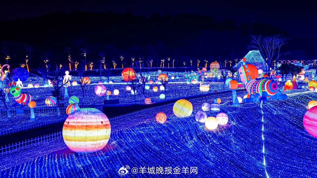 #晚安# 一日将尽，时光在此刻变得柔软。愿所有的奔波都化为枕畔的踏实，所有的期待