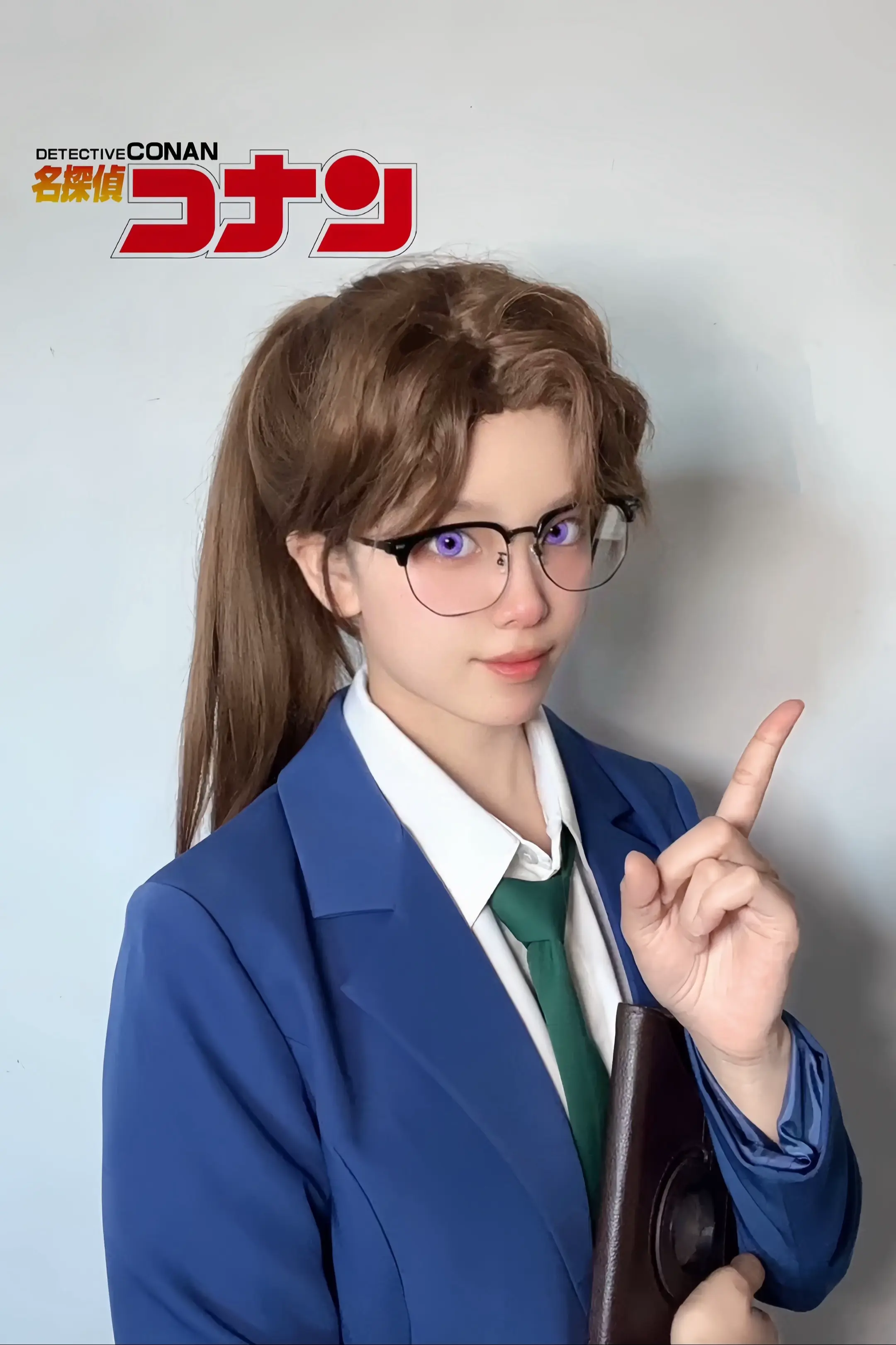 感觉妃英理和毛利小五郎很适配这首bgm.
