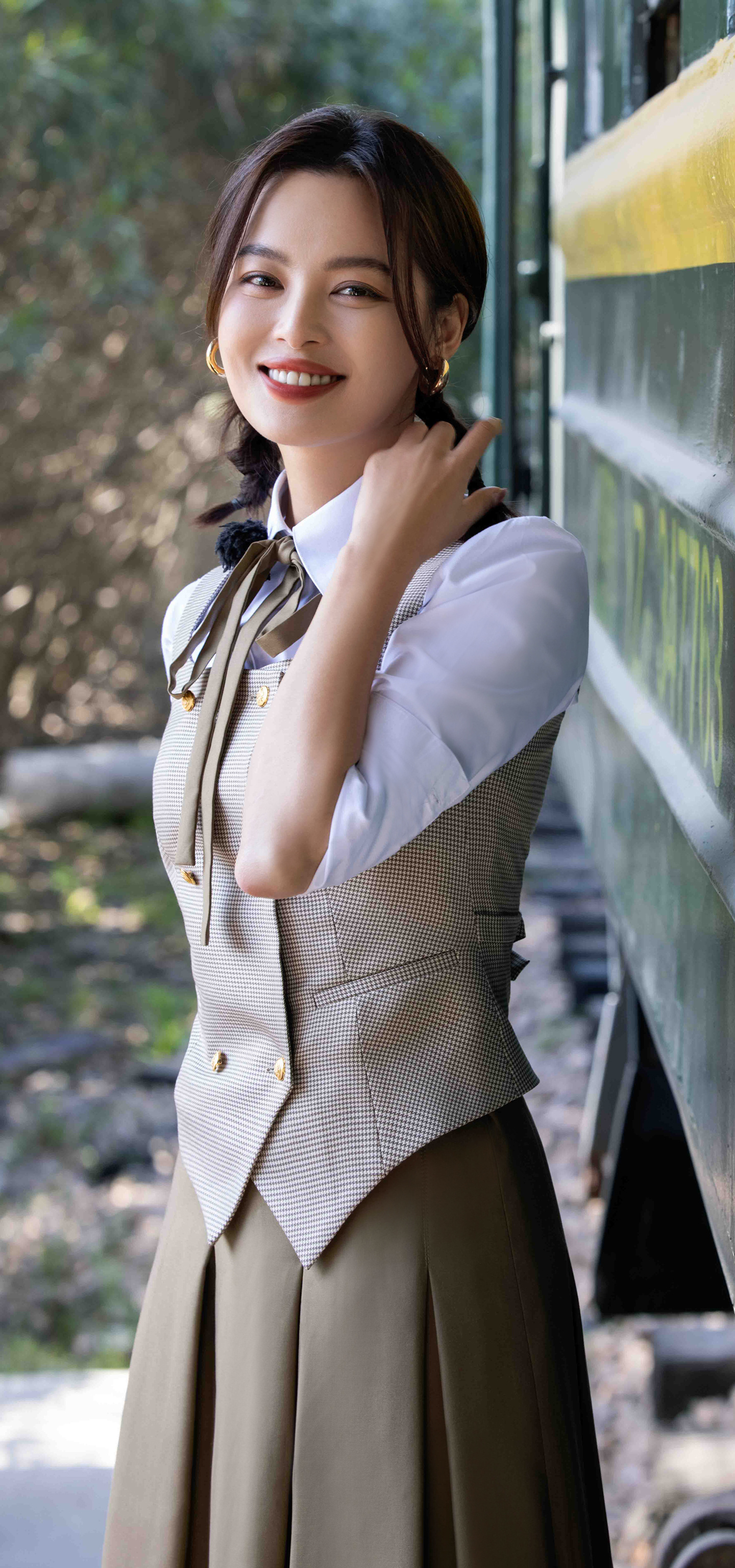 辛芷蕾被评为威尼斯近十年最佳影后从被嘲笑的“巨星梦”到威尼斯封后，辛芷蕾用二十年