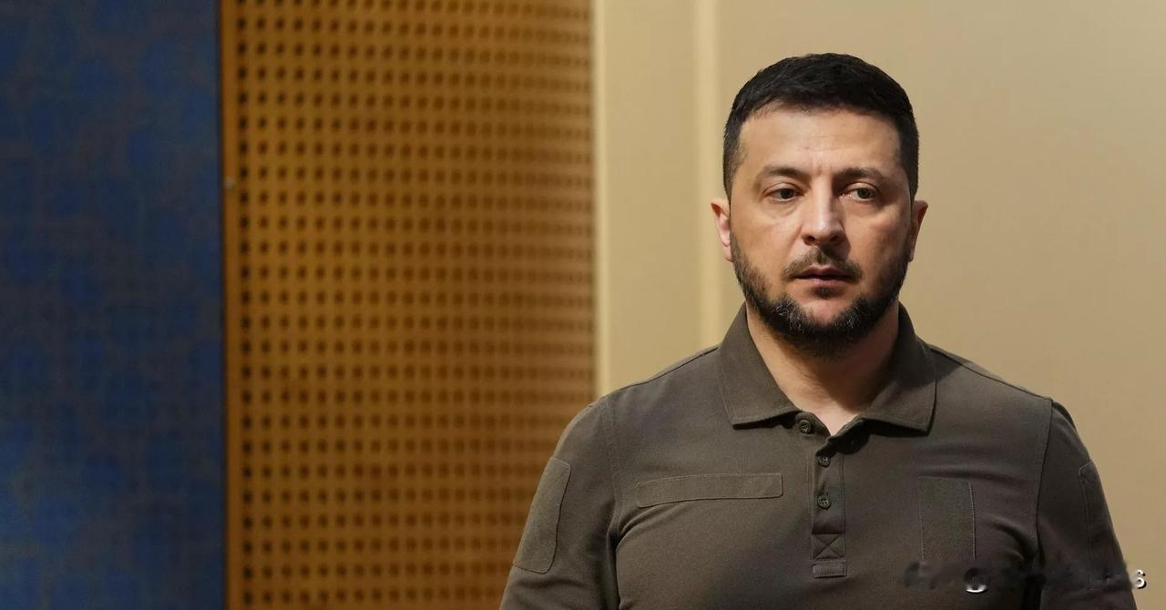 乌克兰总统泽连斯基驳斥了有关乌克兰袭击普京位于诺夫哥罗德州官邸的指控，并称俄罗斯