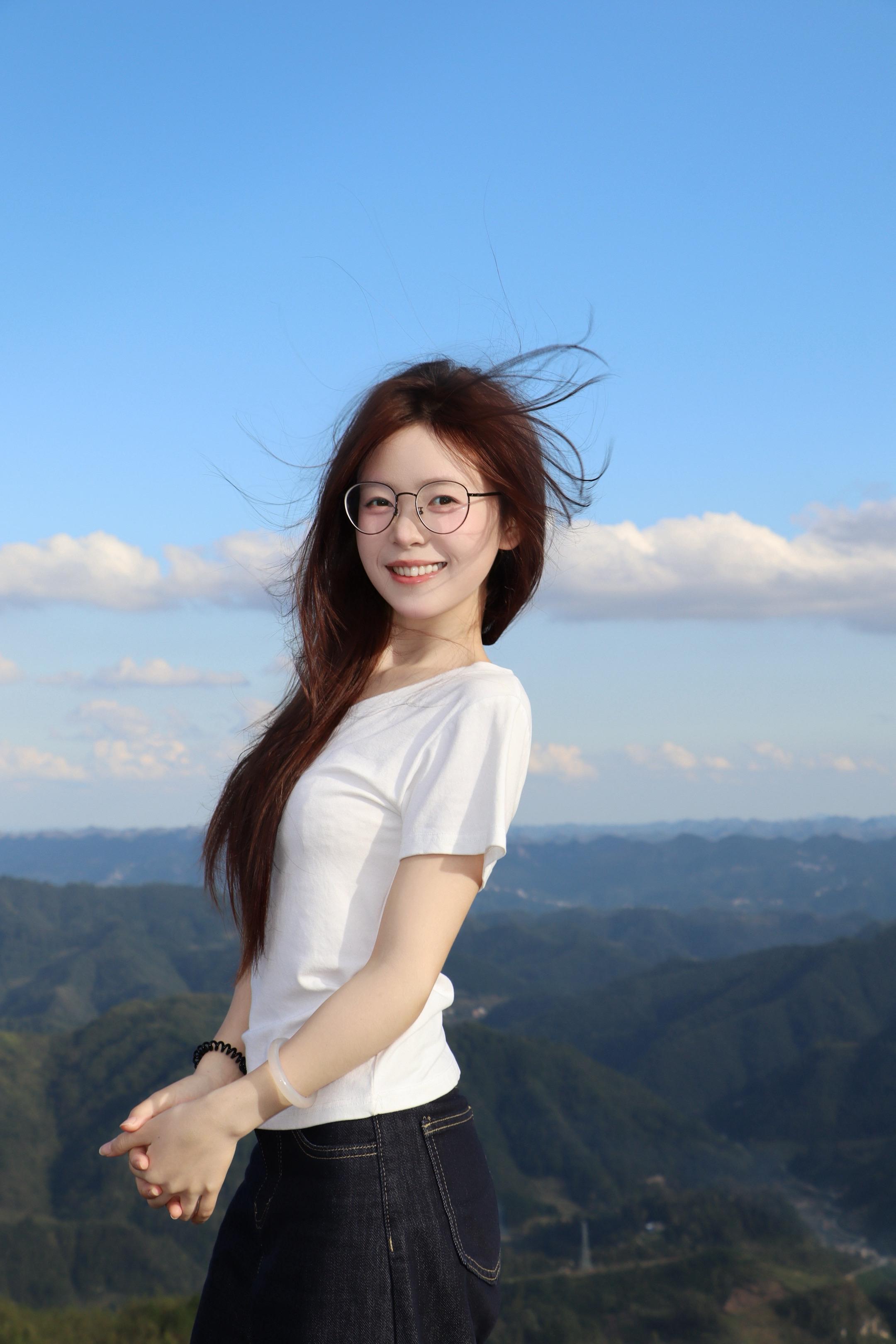 时间不会回头，人间也没有如果。