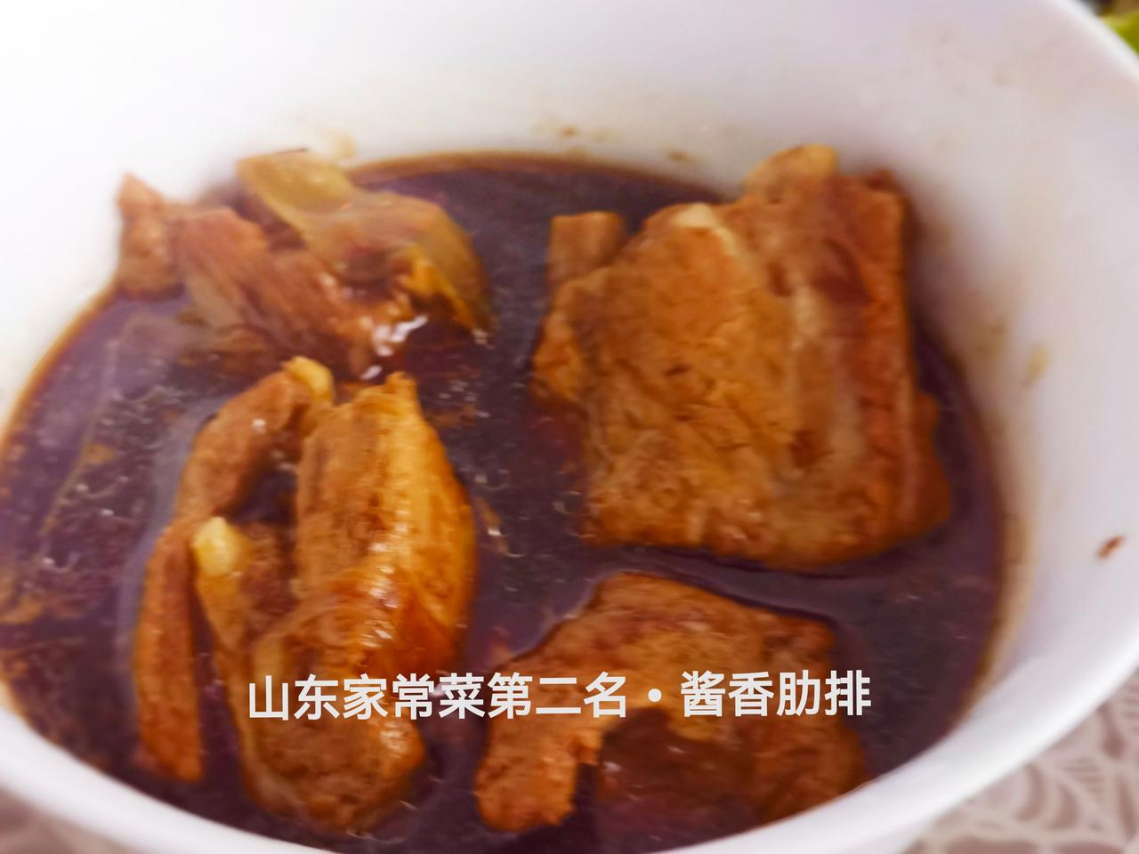 酱汁肉炖排骨