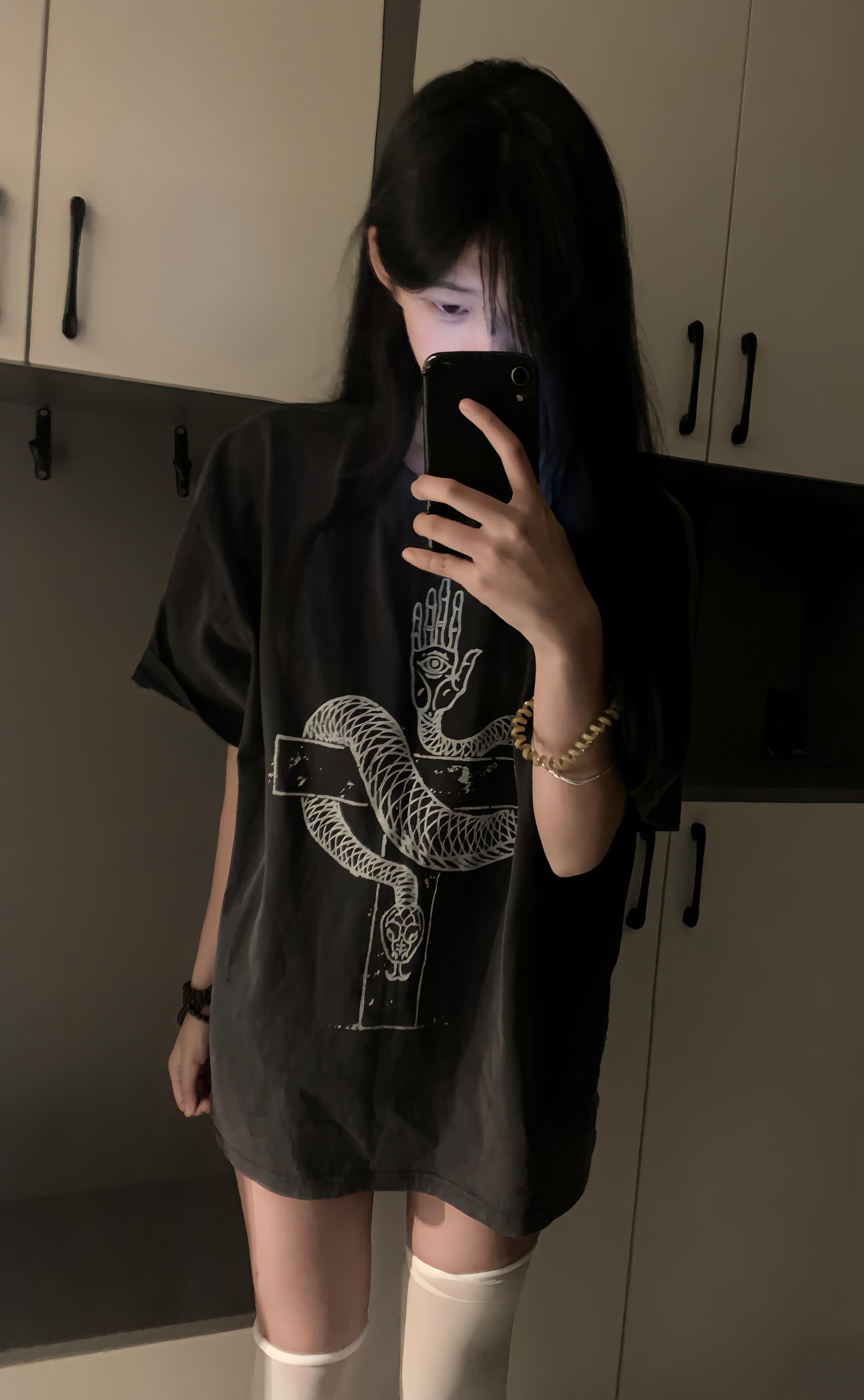 你总是犹豫 因为你追求的勇敢曾伤害过你