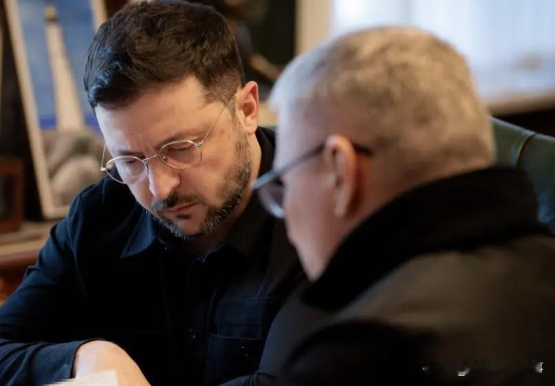 泽连斯基没法说了！又对中国瞎胡闹、瞎BB！这次又是说中国卫星！？


他说俄罗斯