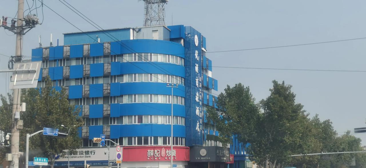 济南特有的颜色，在其他城市几乎看不到