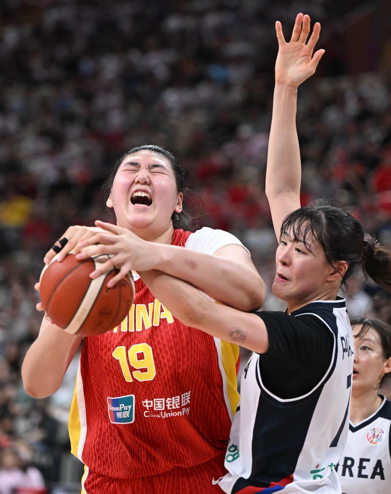 今晚中国女篮百分百是赢球的！

1⃣️，在过往的亚洲境内赛场上，中国女篮面对新西