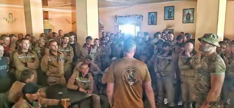 乌俄冲突还没解决完，乌克兰就又曝出会发生内战