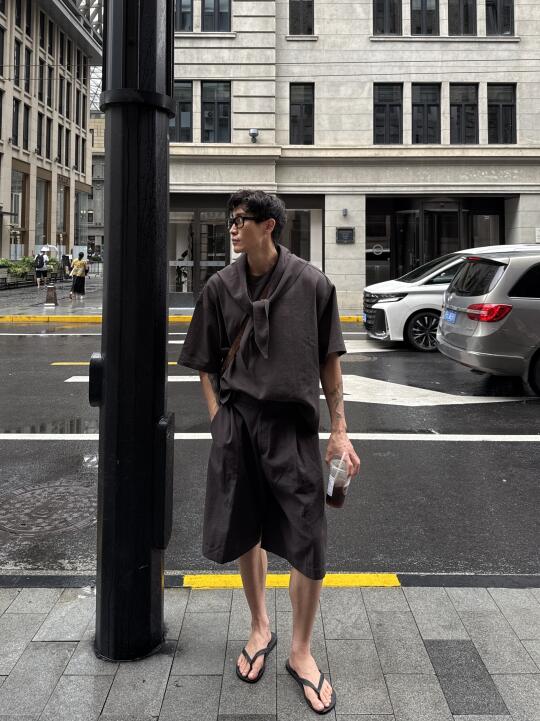 雨天也很有氛围感