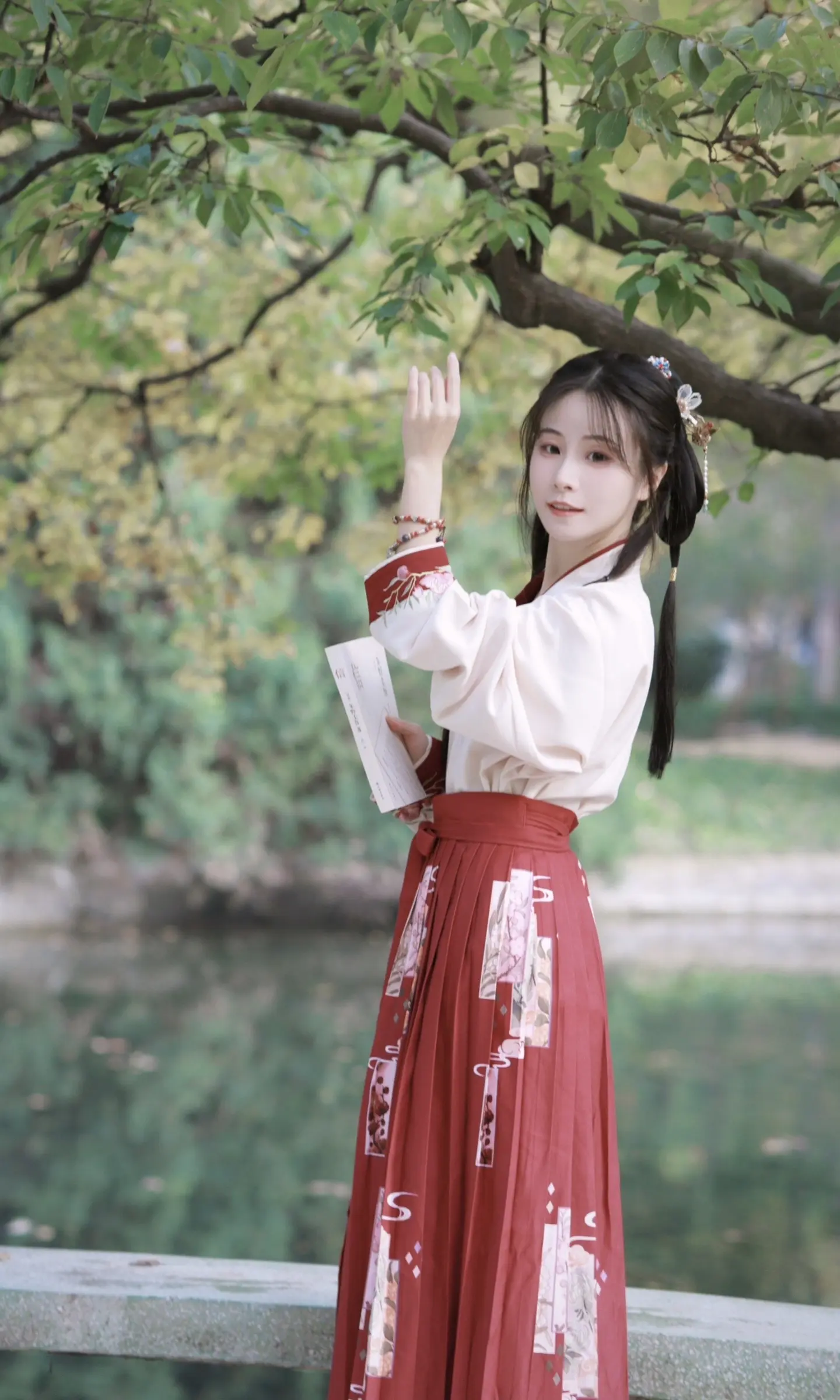 我与我的生命共饮此秋🍁