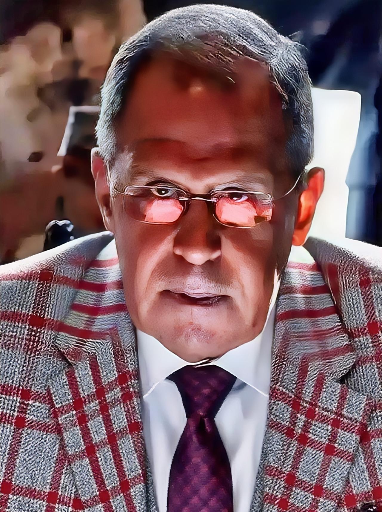 刚刚得知消息！
俄罗斯外长突然宣布了

2025年10月28日，俄罗斯外交部长拉