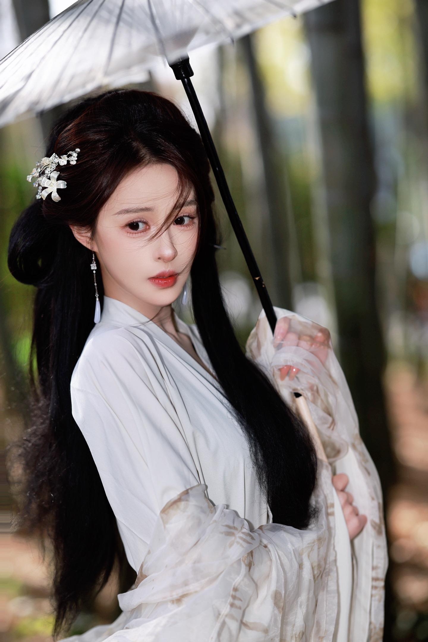 无事绊心弦，所念皆如愿