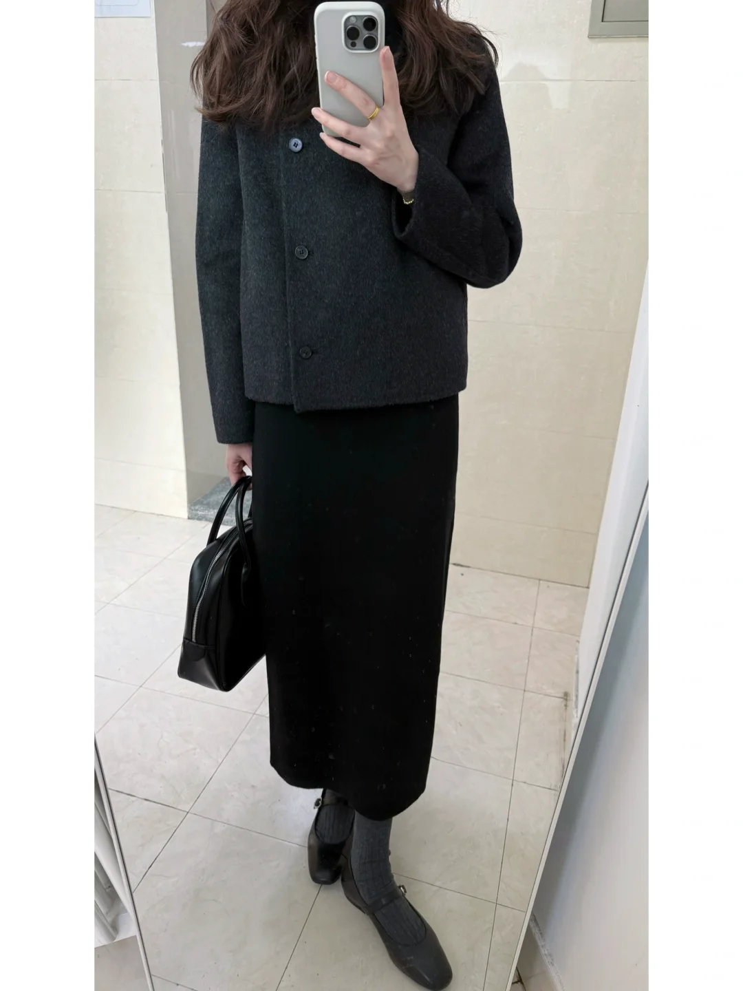 降温穿什么/ 极简短款大衣和羊毛长裙