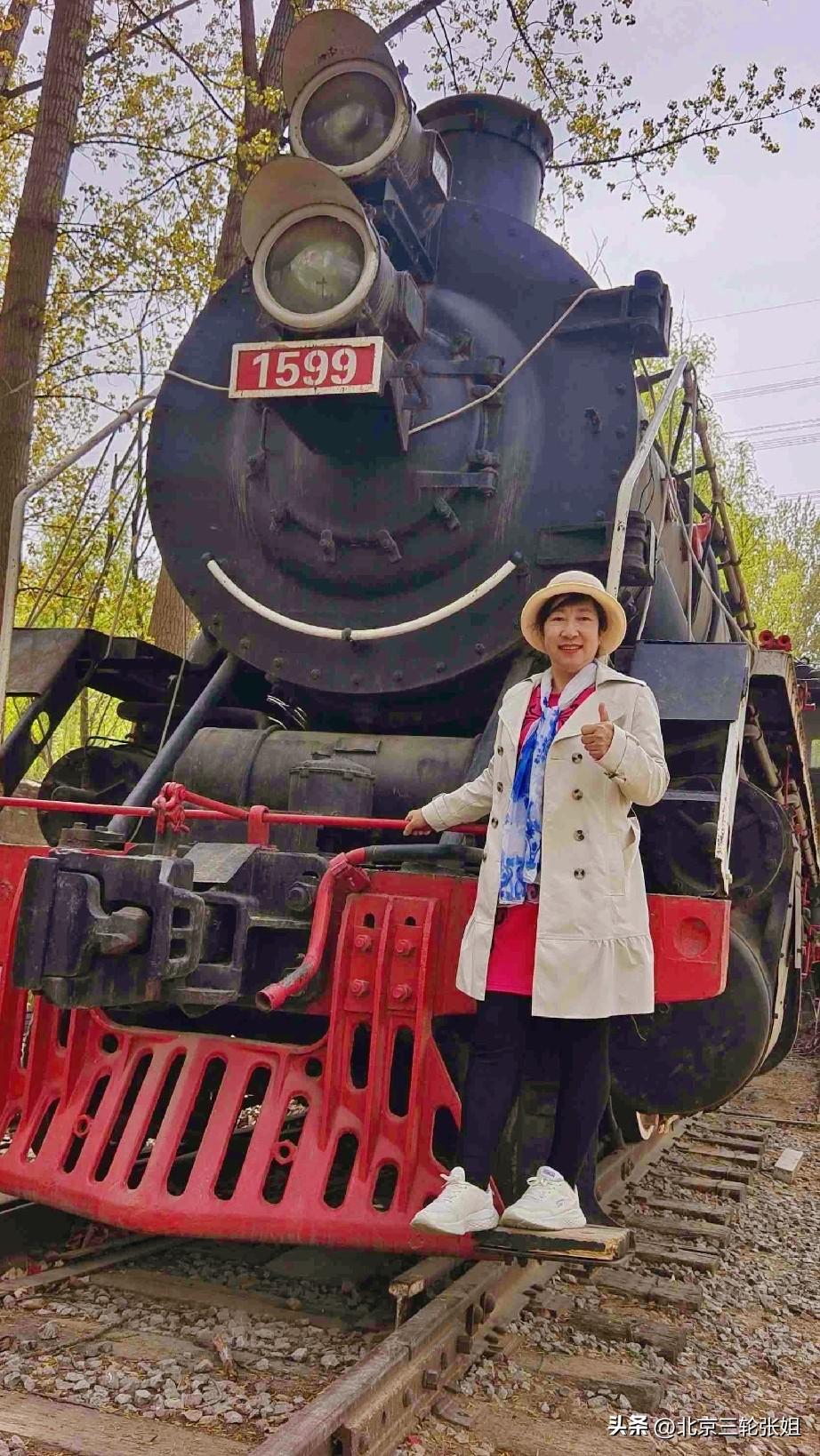 我的今日状态：😁轻松愉快
我这里的天气：🌤️多云
谁懂啊家人们！退休后的日子