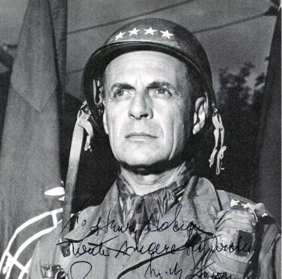 李奇微评抗美援朝让人头皮发麻，这仗没有赢家，却诞生“第三极”。抗美援朝的这场战，