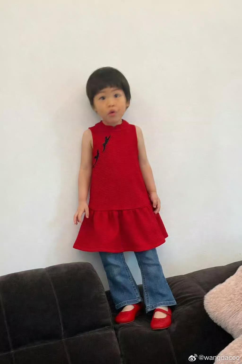 小助理看不下去了，a了一张（我就打算这么搭） 