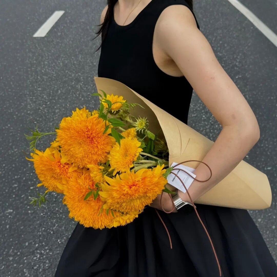 人人都说要知足 不要既要又要 我没有说话 我在问自己到底要了什么 又得到了什么 