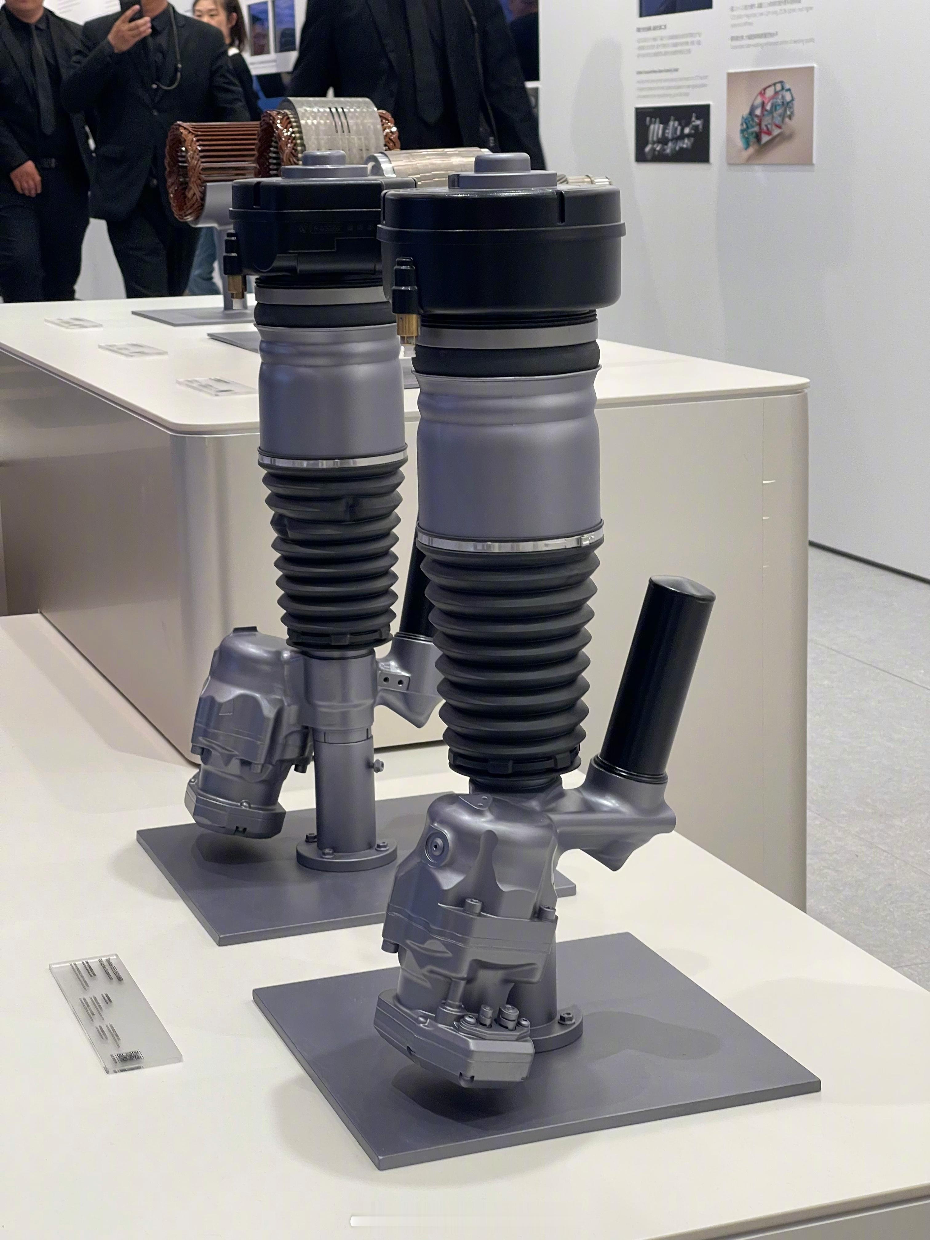 中国人以前对汽车行业有一个根深蒂固的偏见：好底盘是欧洲人的事。这套偏见建立在一百