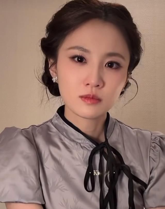 离开这虐人的节目挺好！还是希望她多进组拍剧好了，别浪费好颜值好演技！
但是，慧雯