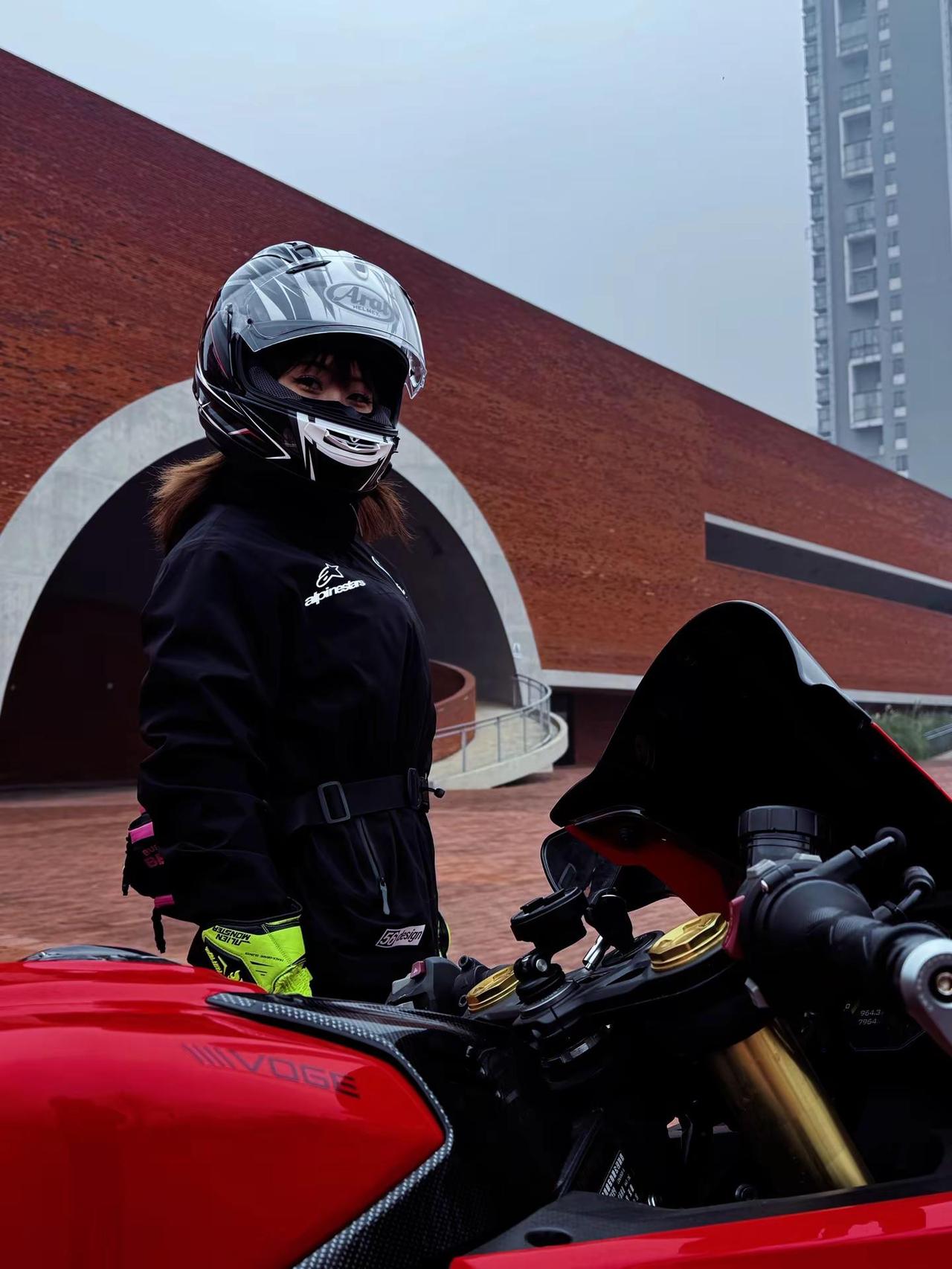 已经开始期待夏天了！！