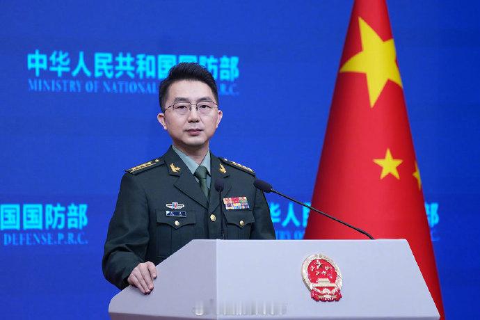 【国防部介绍军事理论工作条例】1月29日下午，国防部举行例行记者会，国防部新闻局