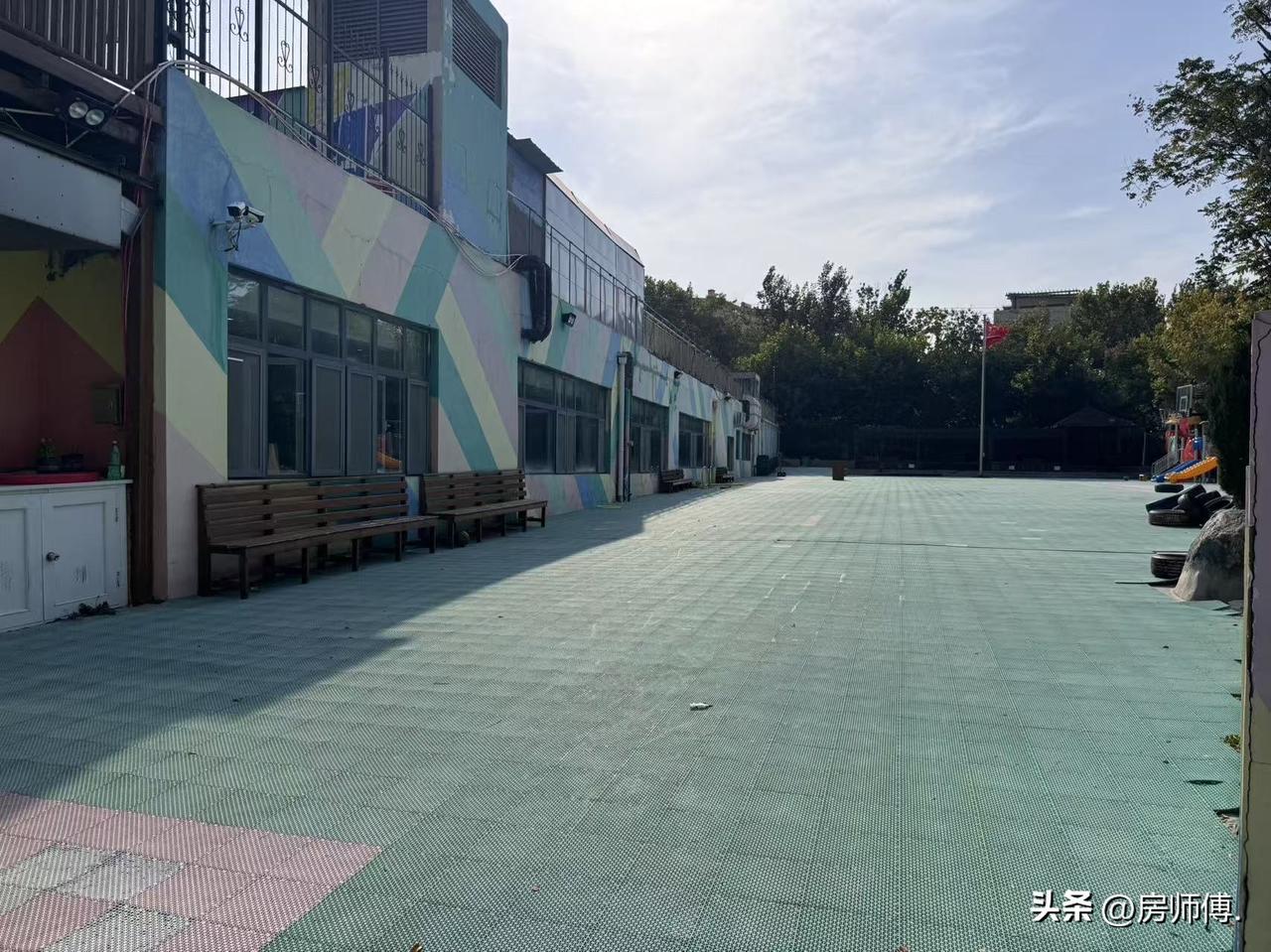 崂山乐学岛幼儿园，确定将于本月底闭园了。

这所幼儿园是省一类，硬件设施齐全，教