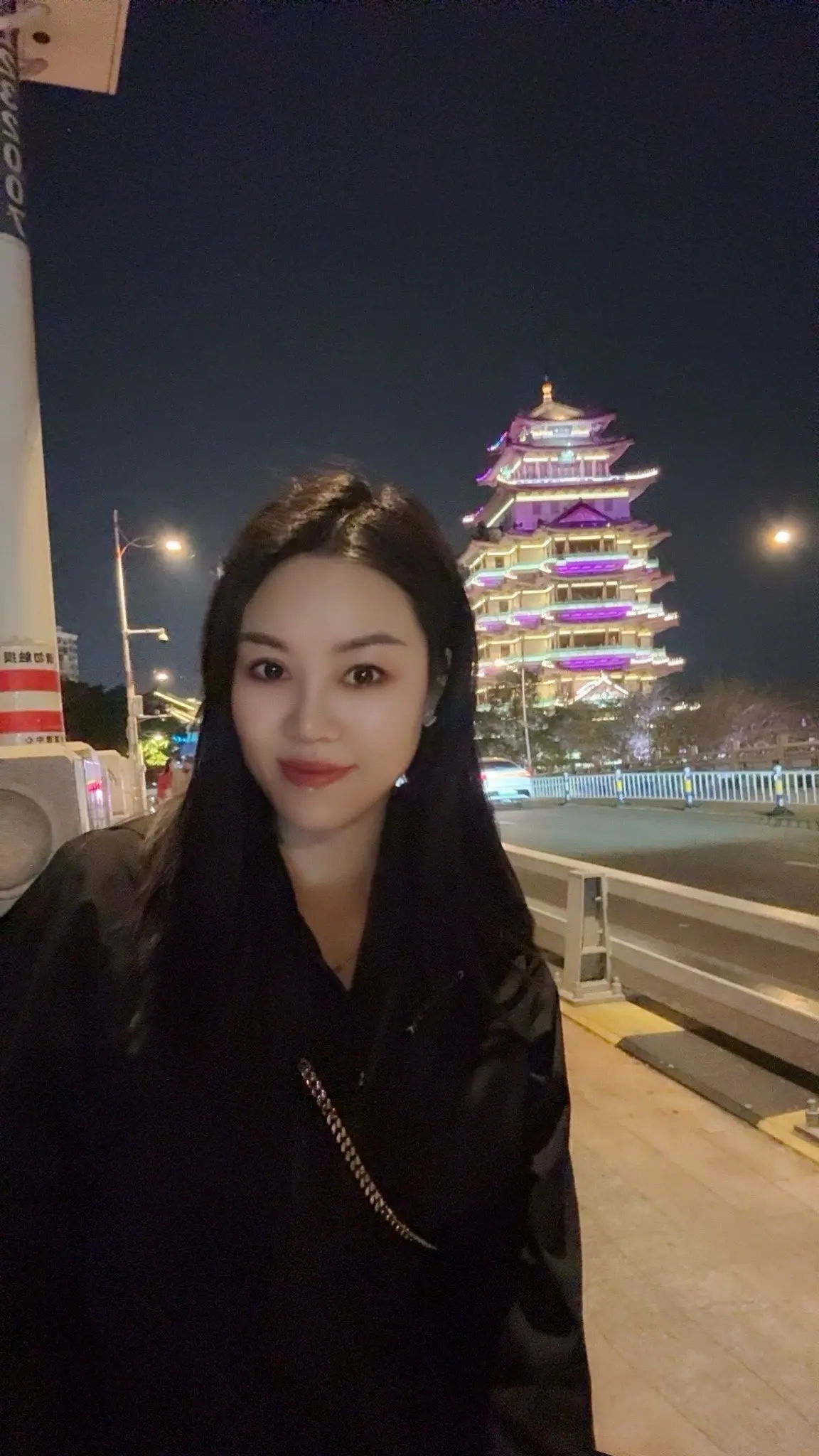 活在自己的频道里，随性且自由