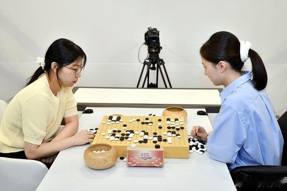 《2026.7.2围棋赛事：韩国MOA杯女子赛，崔精2：0胜金恩持》网页链接 围