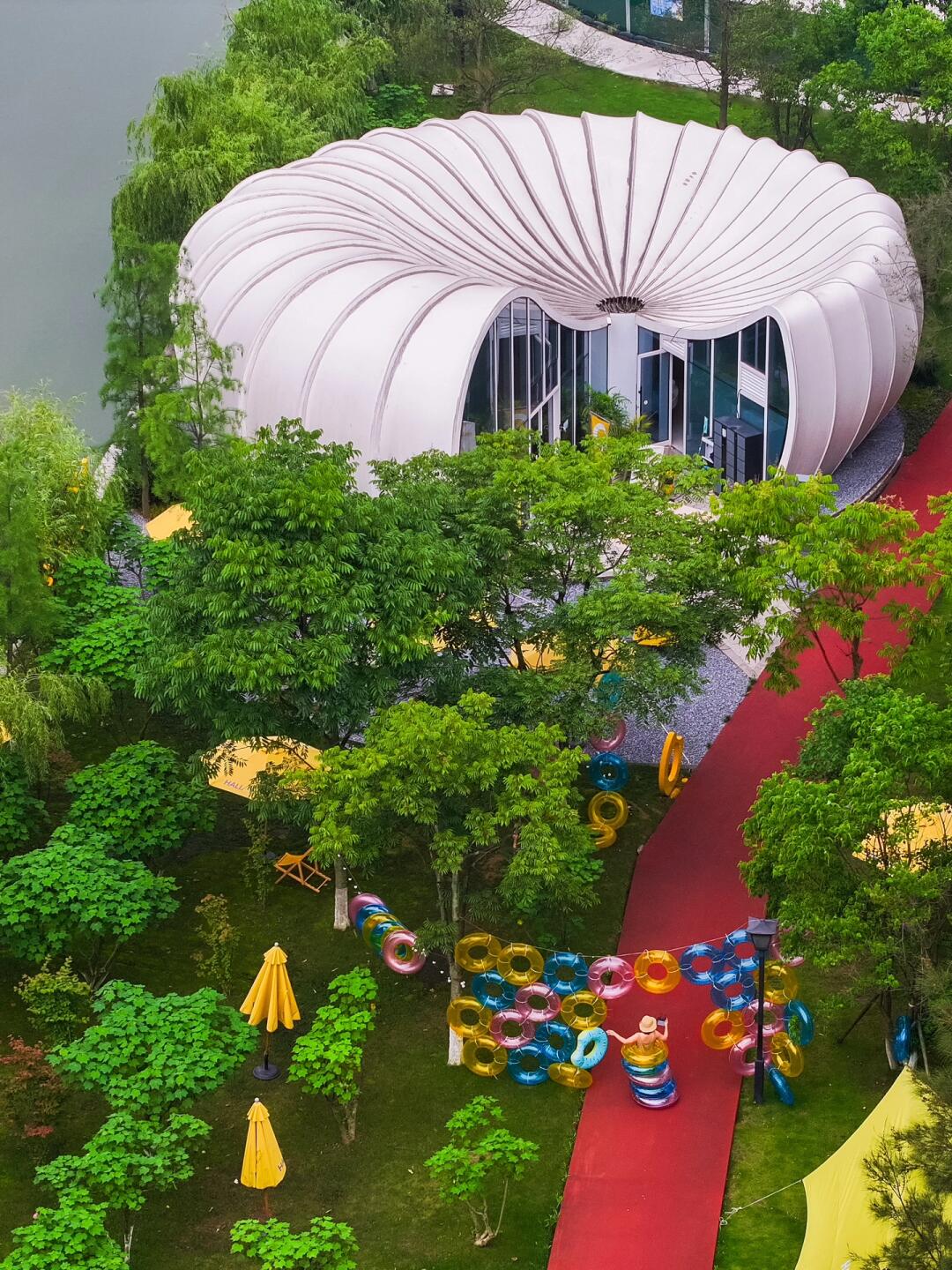 乐清city啊 ，你看到圈圈小姐的新裙子了嘛？