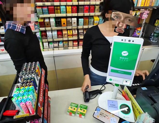 10家美宜佳查出假烟854包【揭秘假烟销售链条：知名便利店为何成假烟重灾区？】据