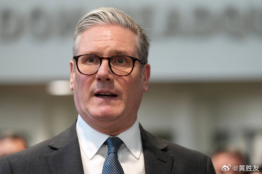 斯塔默拒绝特朗普的一项请求。《每日电讯报》：斯塔默拒绝向霍尔木兹海峡派遣军舰。据