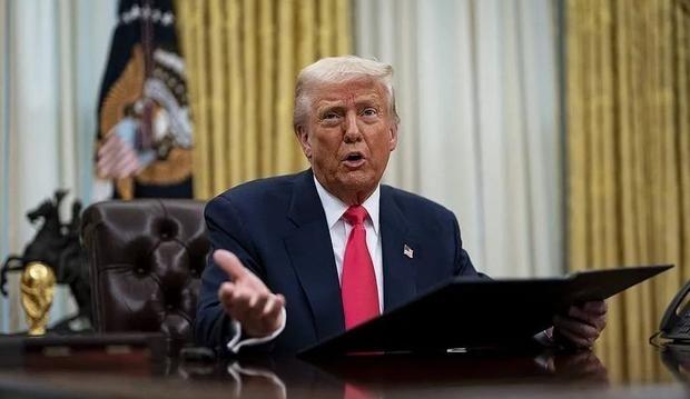 加拿大：你把我的湖改名叫 “美国湖“，我就把城里的 “特朗普大道“ 改叫 “玉米