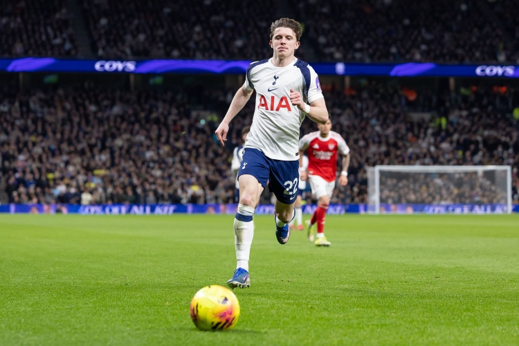 加拉格尔：英超和西甲差异并不大；格伊去曼城 我真为他开心3月23日讯 热刺中场加