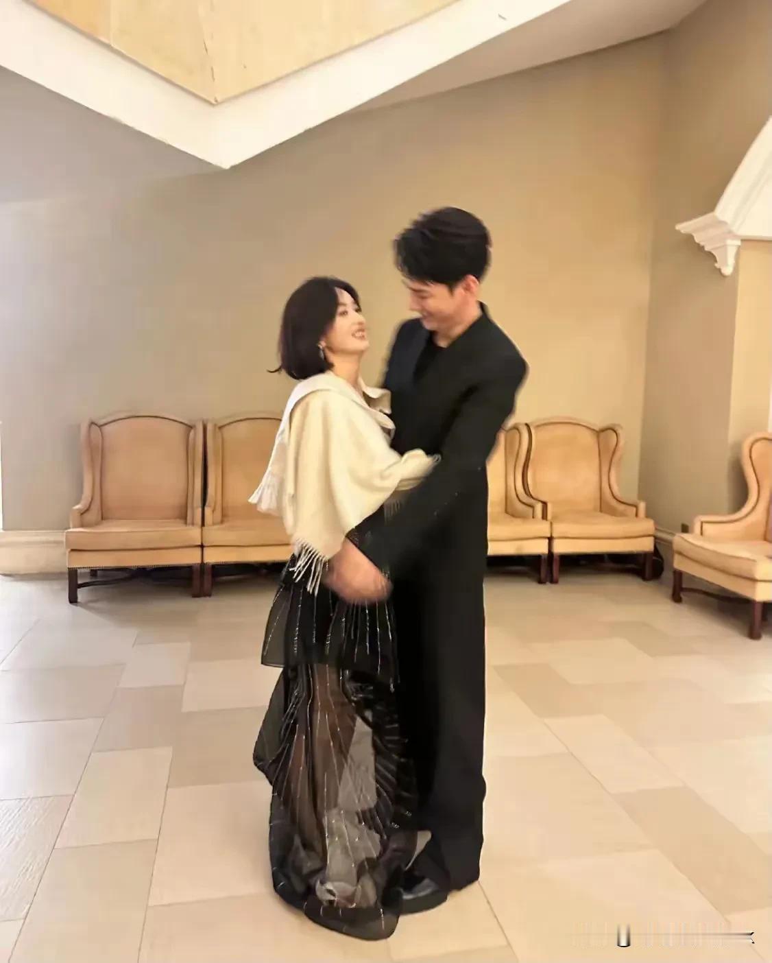 最好的二哥哥和盛明兰，咱们盛家的儿女都是好样的[赞]

飞天奖见到了大娘子刘琳，