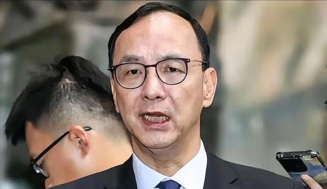 国民党前主席朱立伦4月3日就国民党主席郑丽文即将访陆一事表示，“两岸通过对话交流